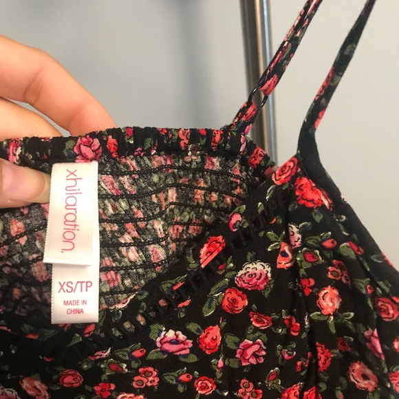 Xhilaration Floral Romper - Picture 4 of 4